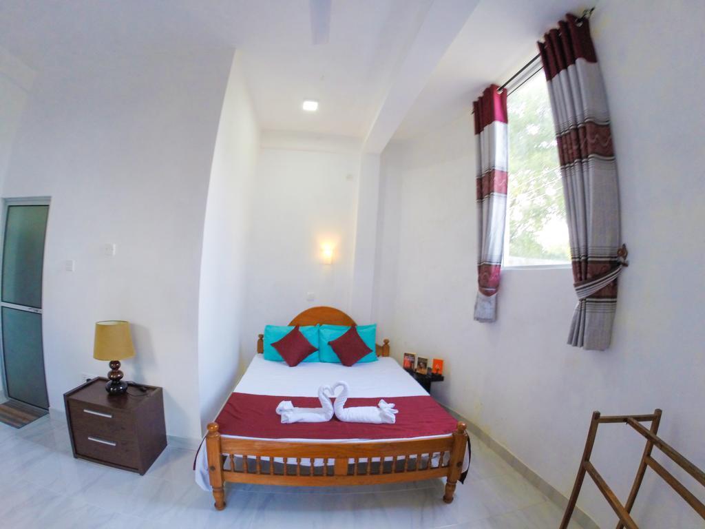 Sanctuary Cove Guest House Polonnâruvâ Chambre photo